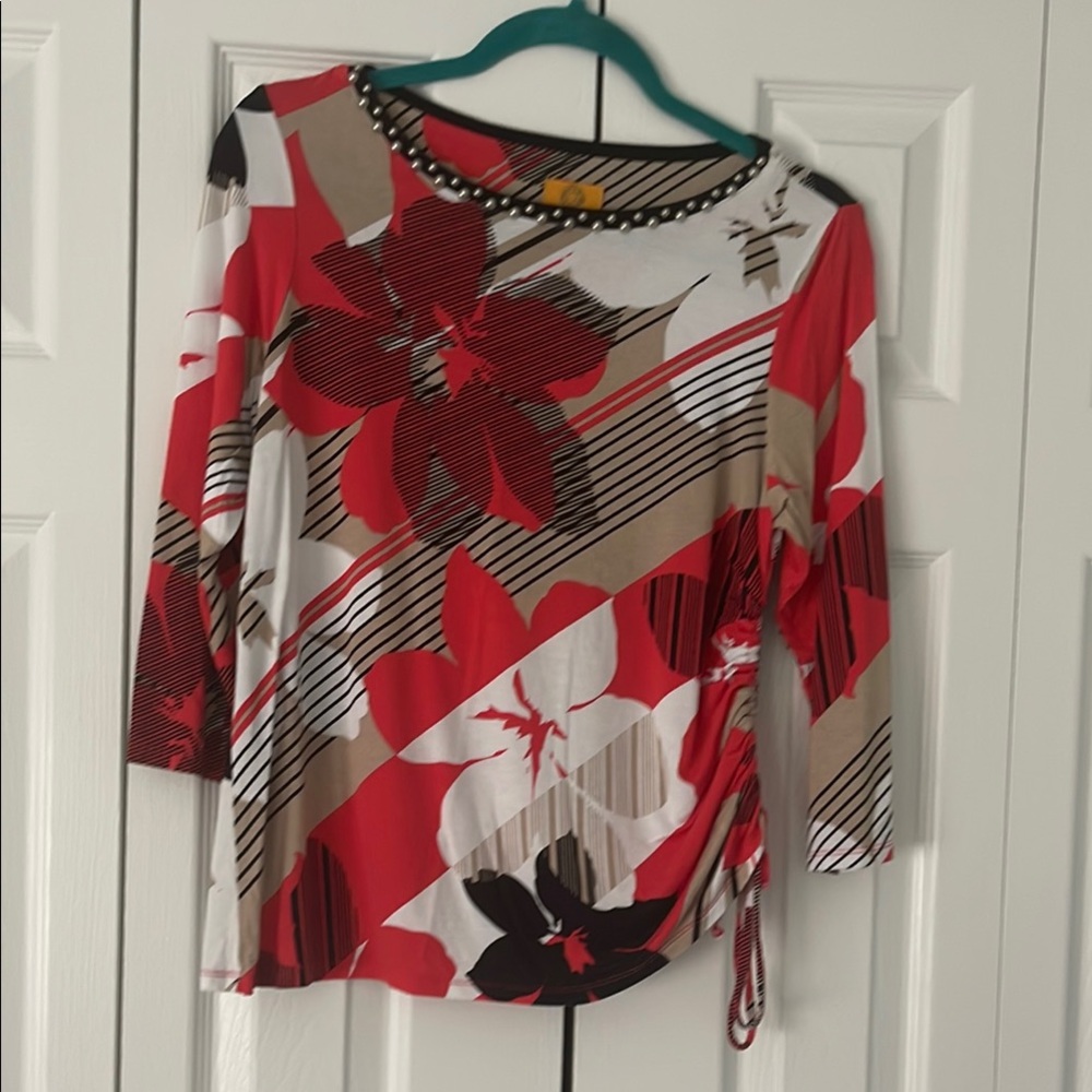 Multicolored Top